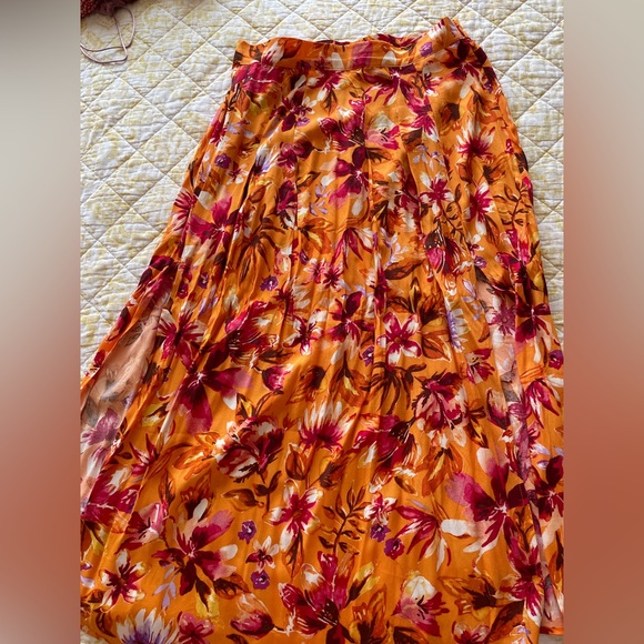 H&M Orange Hawaiian Print Midi Skirt - Picture 1 of 1